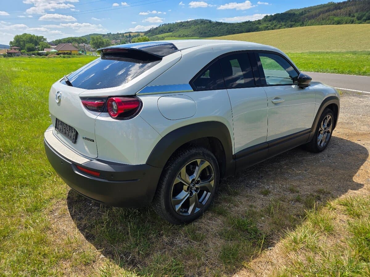 2020 Mazda MX-30 - 5