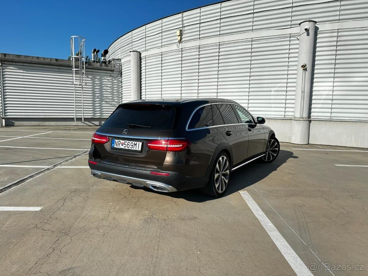 2018 Mercedes-Benz OSTATNÍ - 5