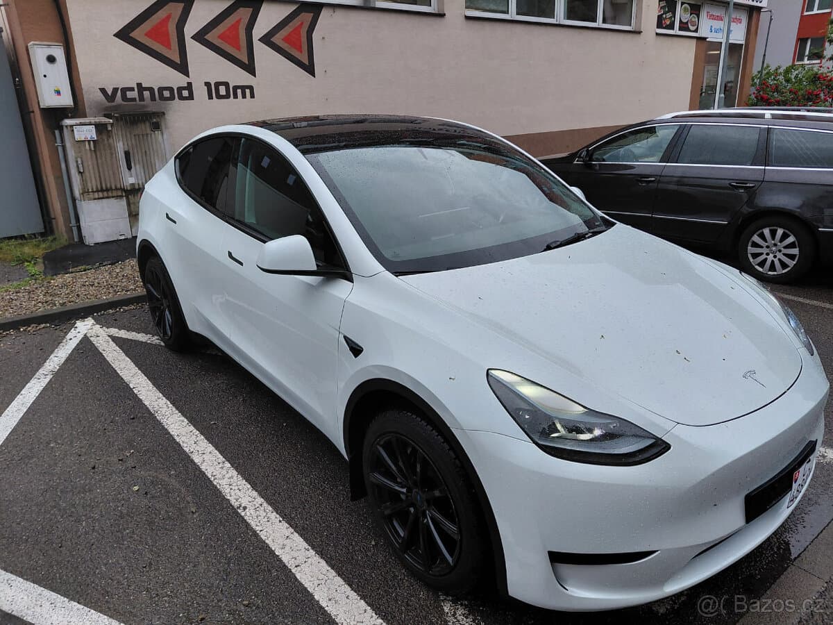 2023 Tesla MODEL Y - 5