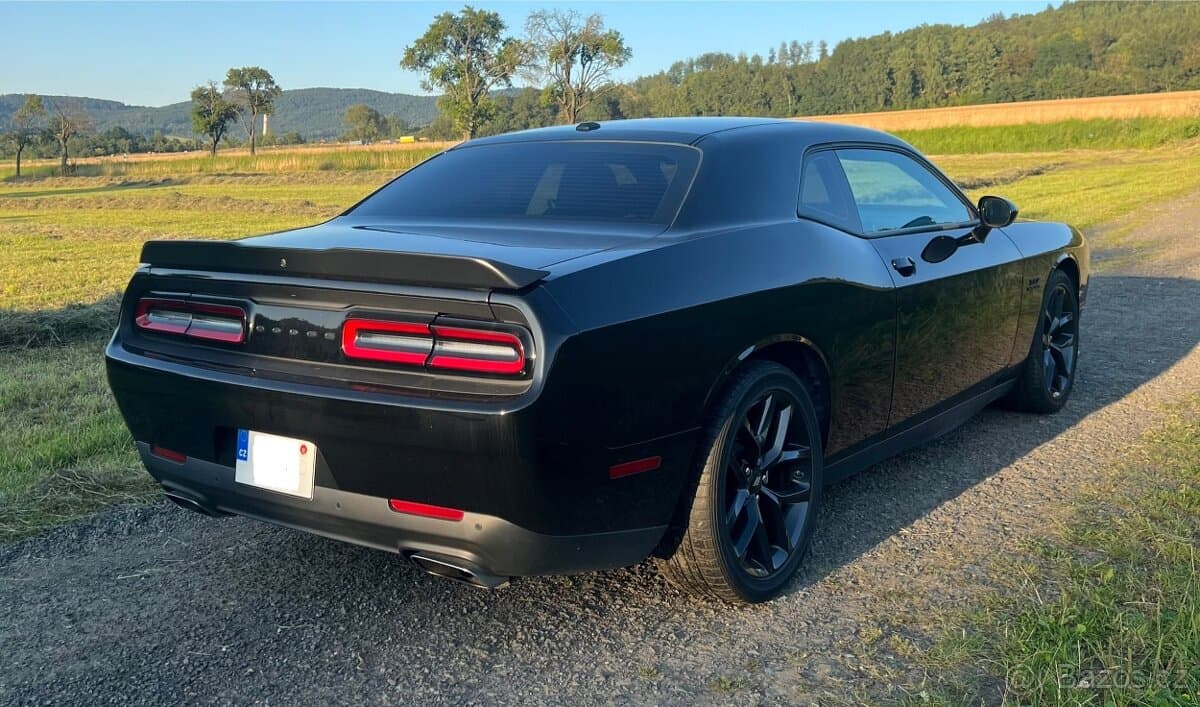 2022 Dodge CHALLENGER - 5