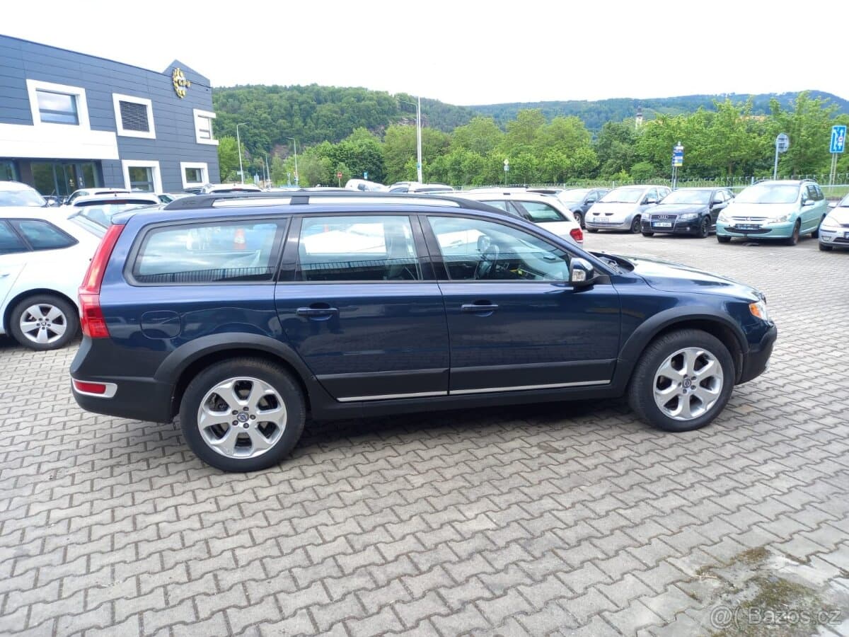 2009 Volvo XC70 - 5