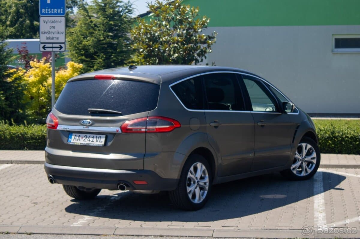 2012 Ford S-MAX - 5