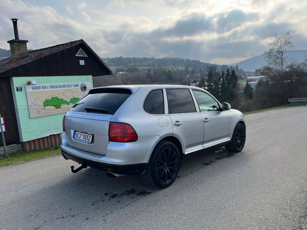 Porsche CAYENNE - 5