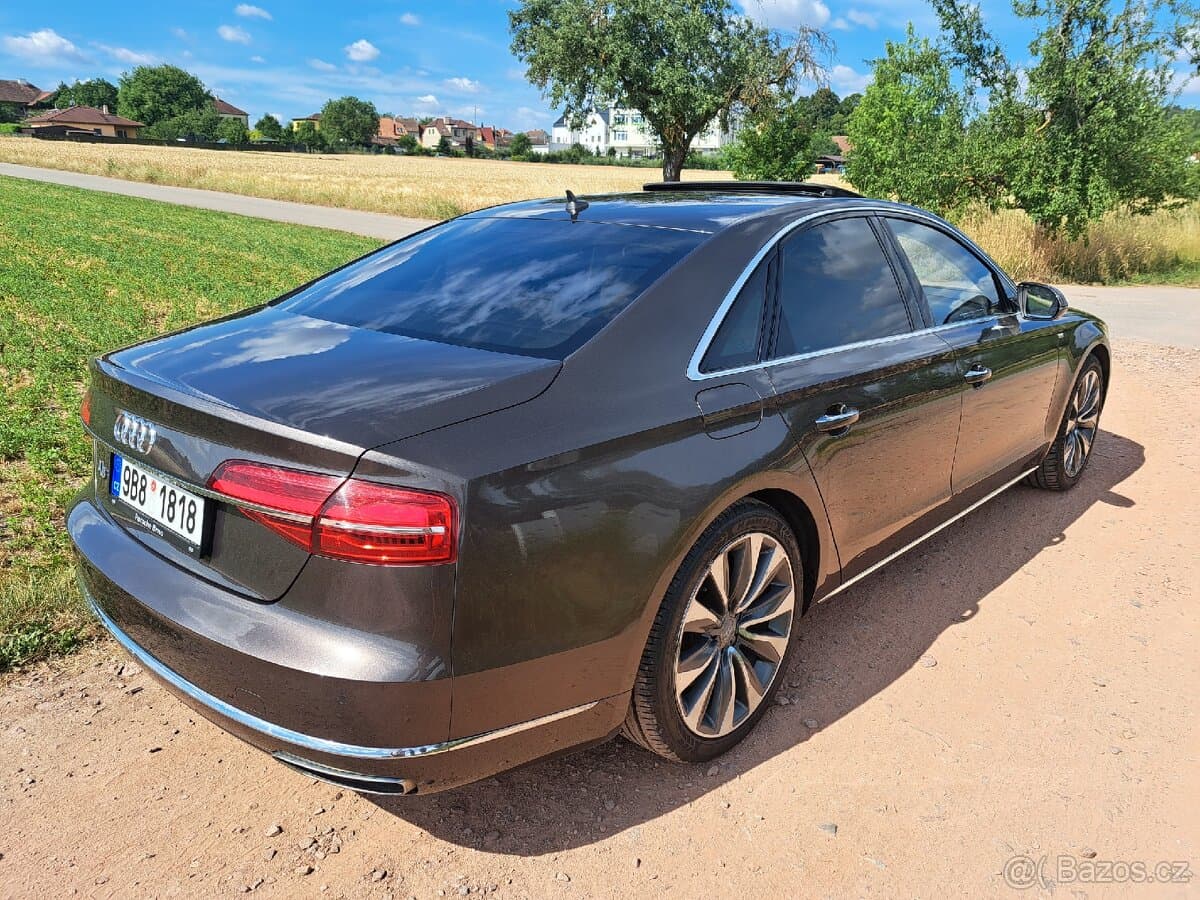 2014 Audi A8 - 5