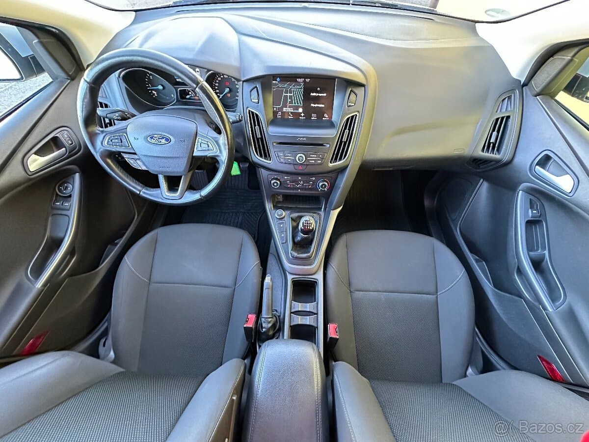 2017 Ford FOCUS - 5
