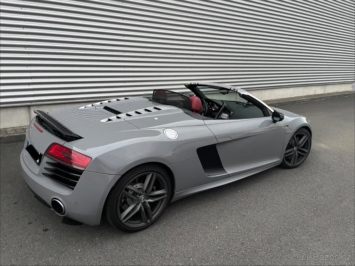 2013 Audi R8 - 5