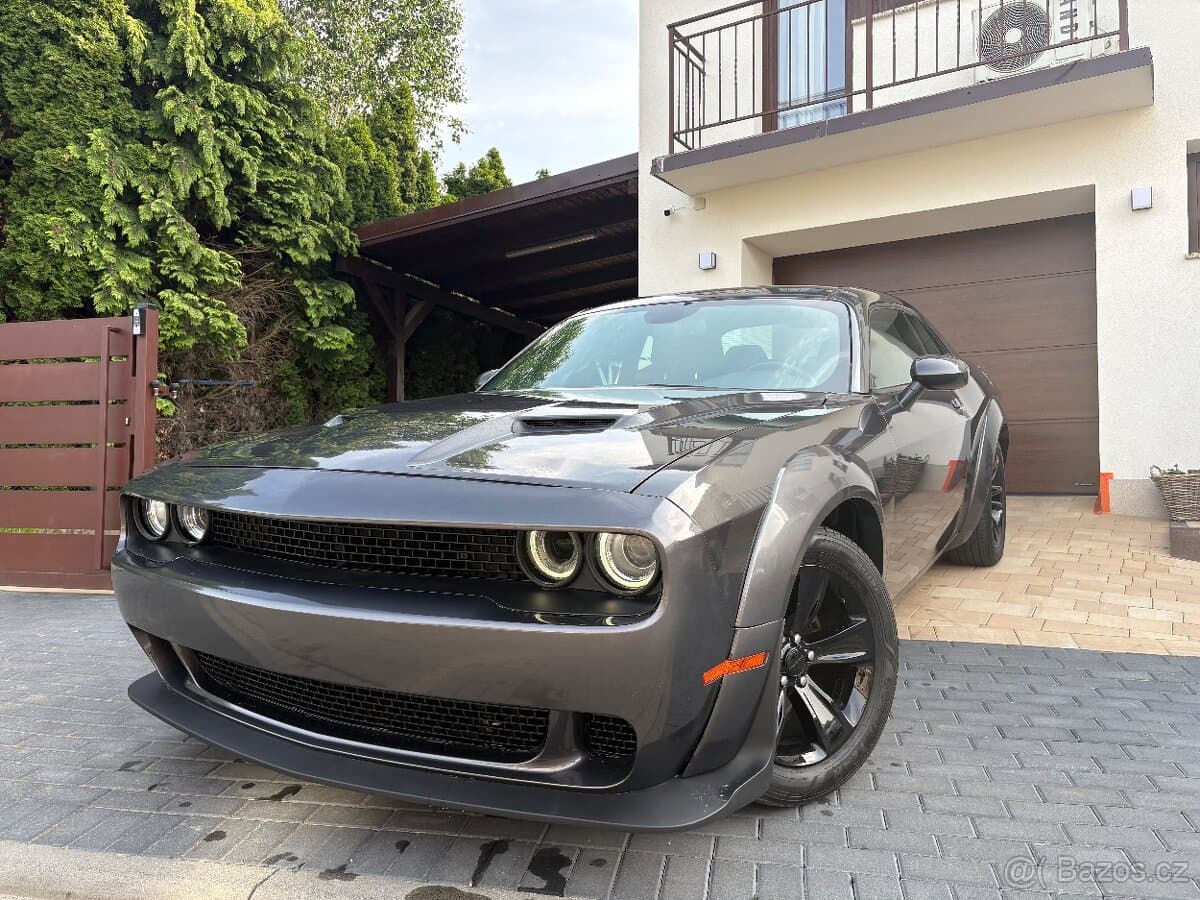 2020 Dodge CHALLENGER - 5