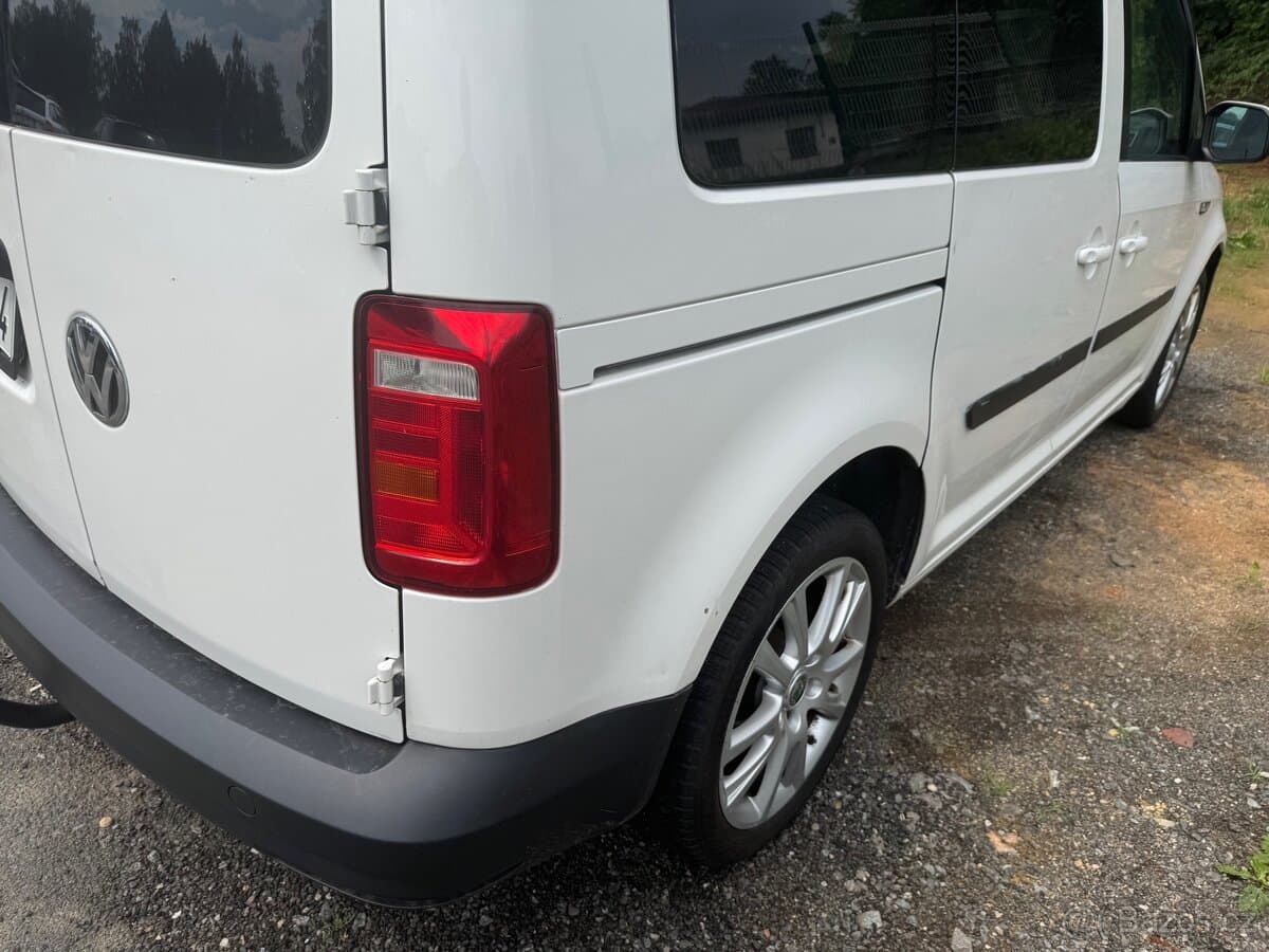2016 Volkswagen CADDY - 5