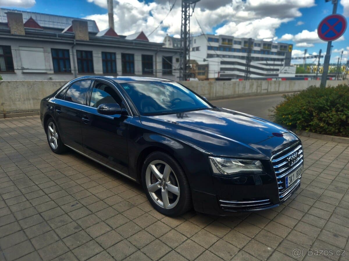 2010 Audi A8 - 5