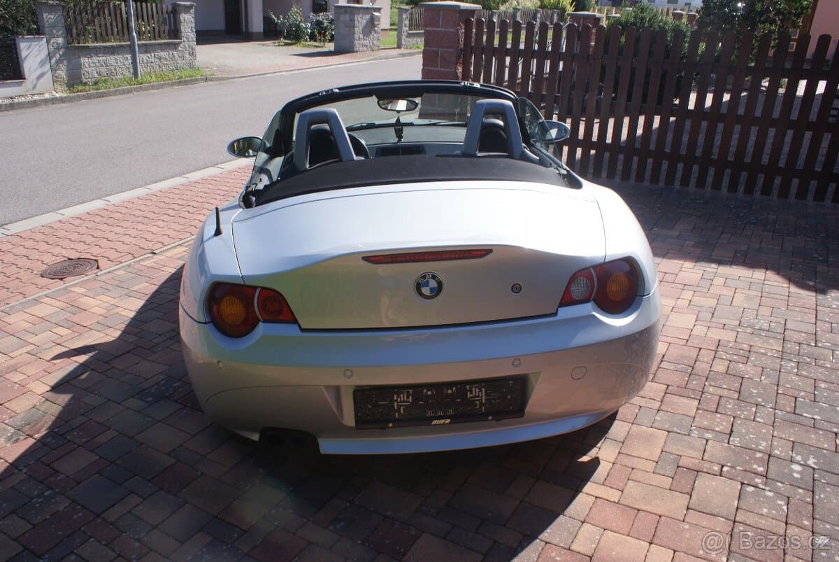 2004 BMW Z4 - 5