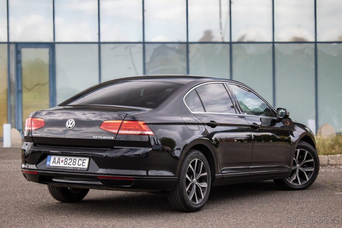 2016 Volkswagen PASSAT - 5