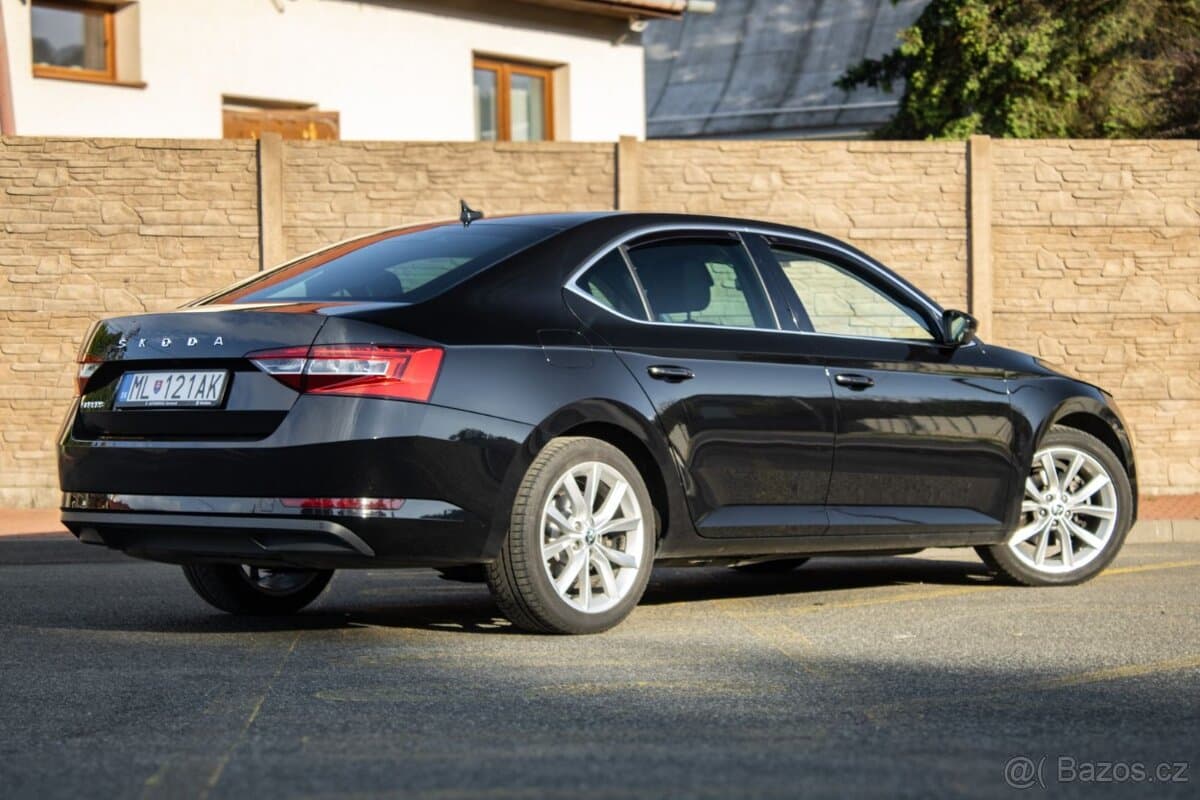 2019 Škoda SUPERB - 5