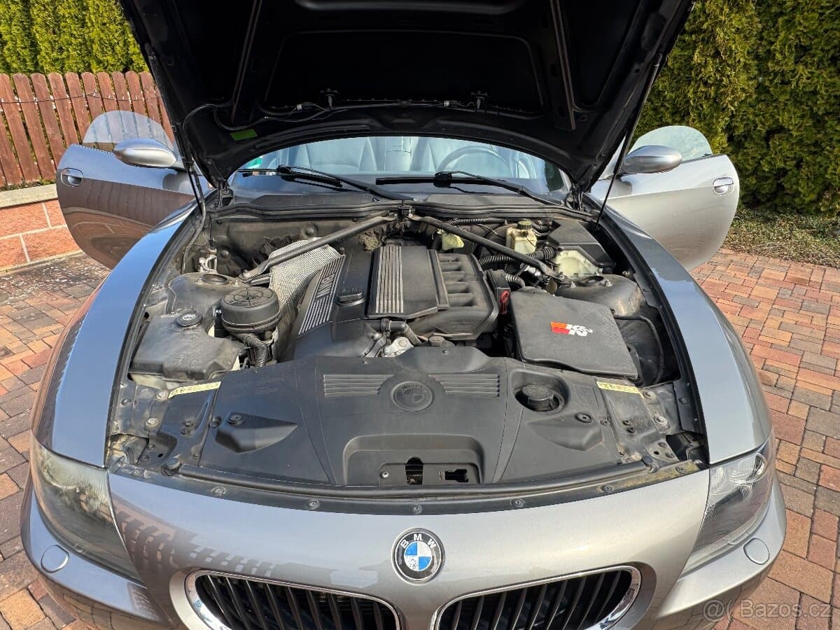 2005 BMW Z4 - 5