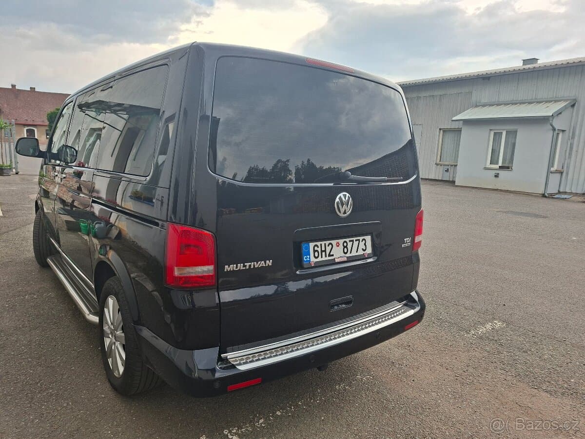 2012 Volkswagen MULTIVAN - 5