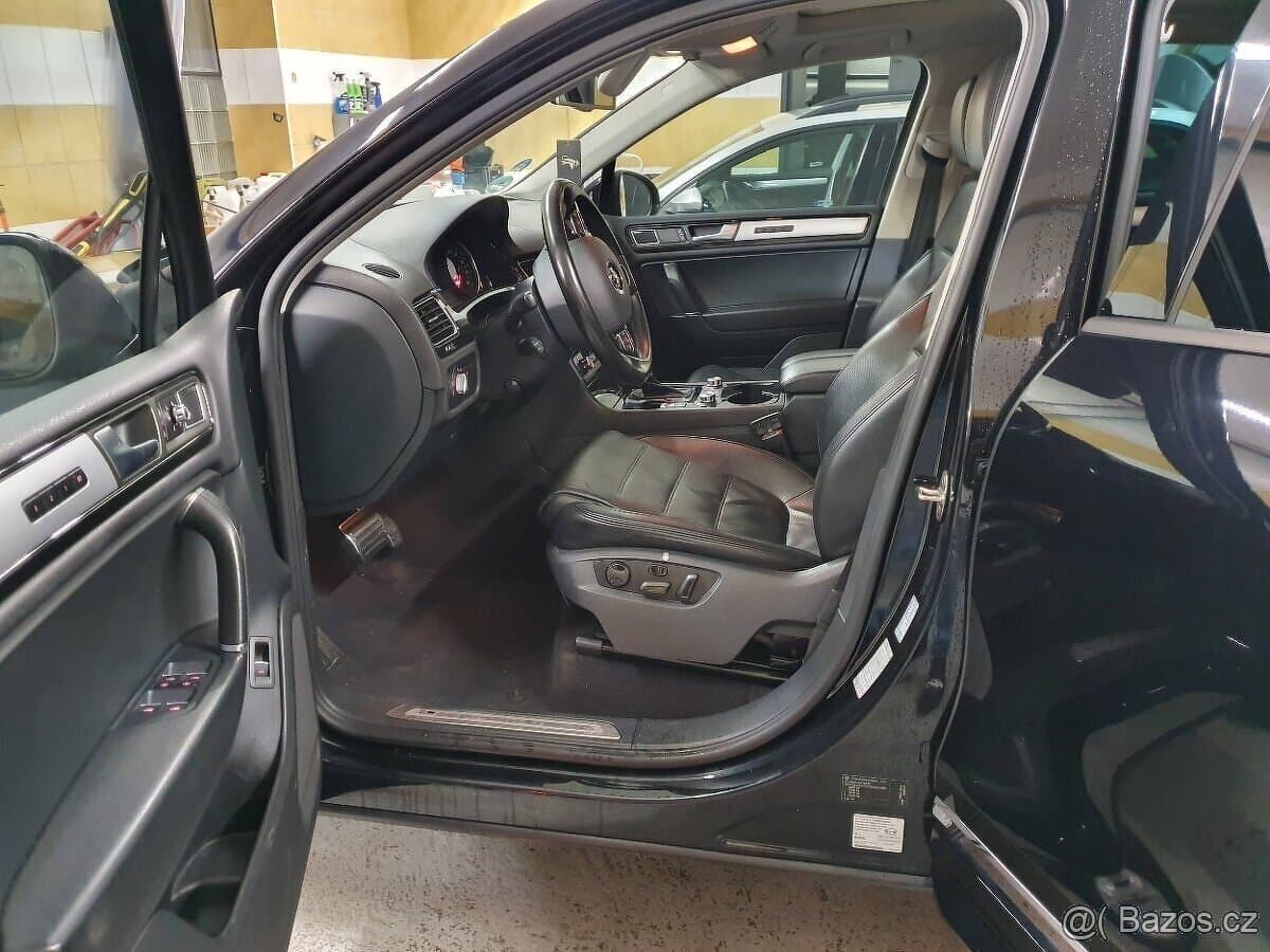 Volkswagen TOUAREG - 5
