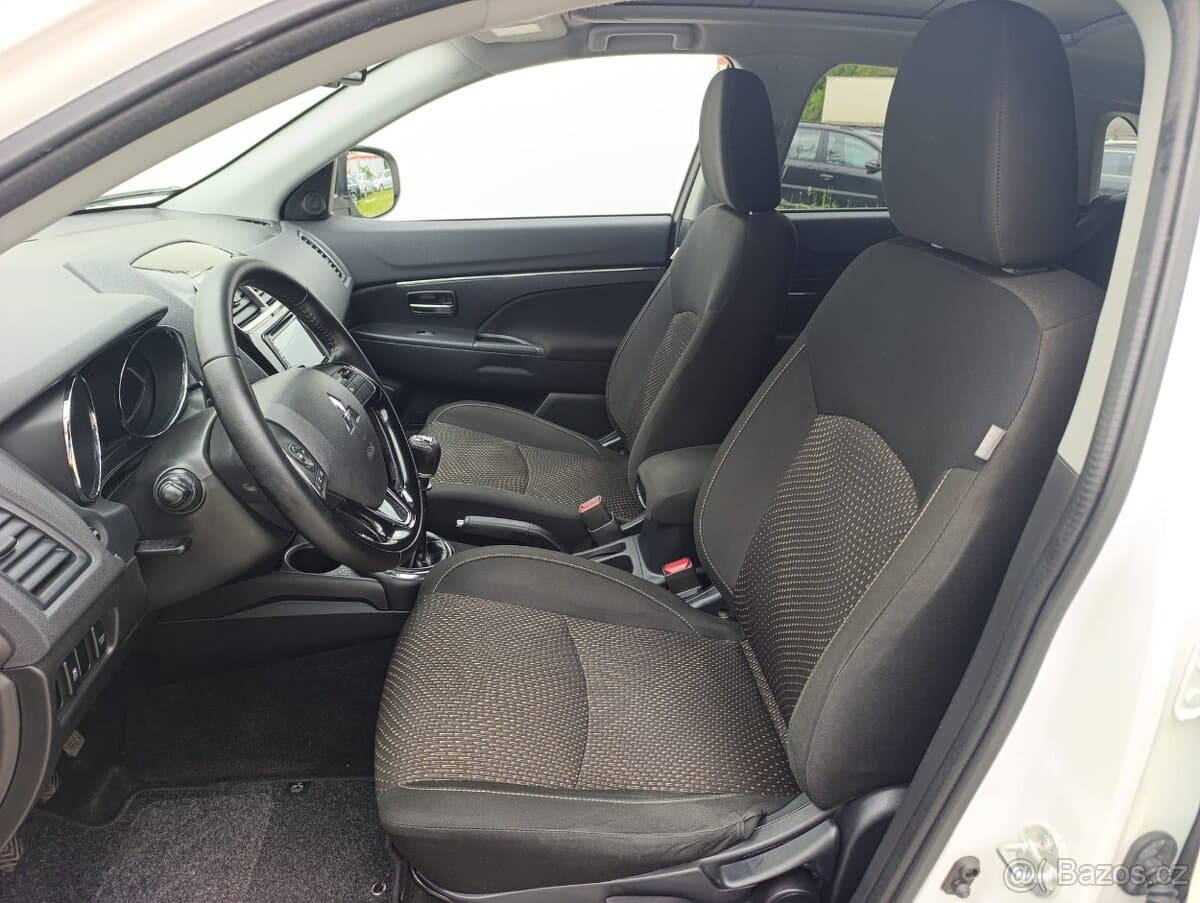 2016 Mitsubishi ASX - 5