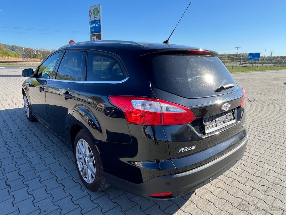 2012 Ford FOCUS - 5