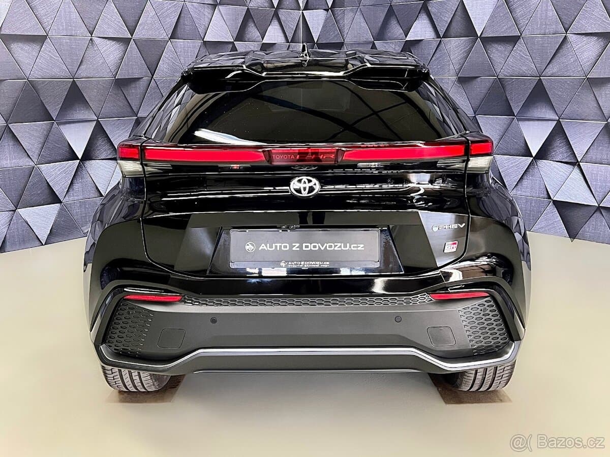 2024 Toyota C-HR - 5