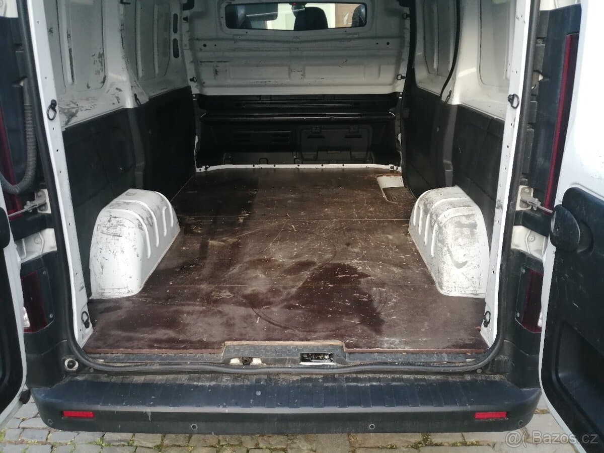 2019 Renault TRAFIC - 5