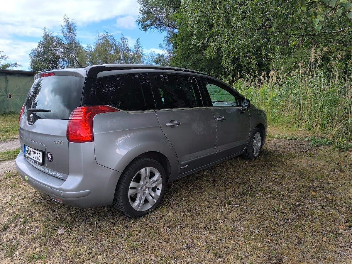 2016 Peugeot 5008 - 5
