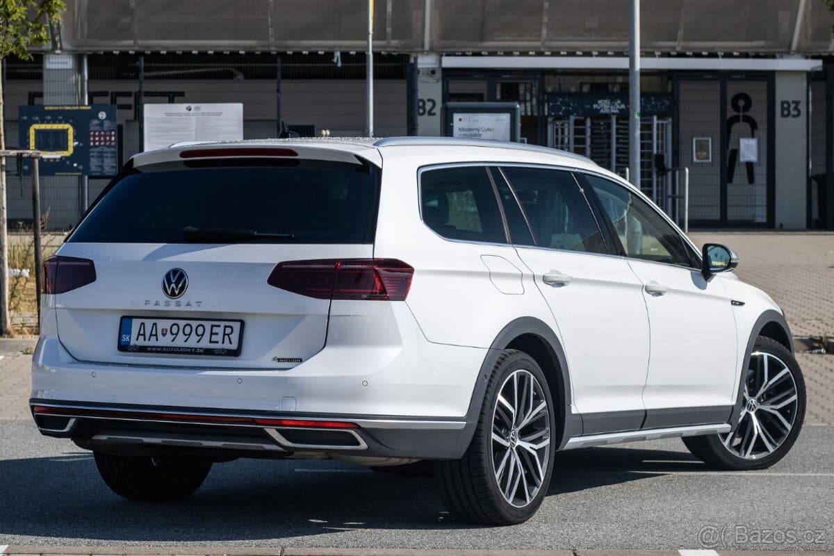 2022 Volkswagen PASSAT - 5