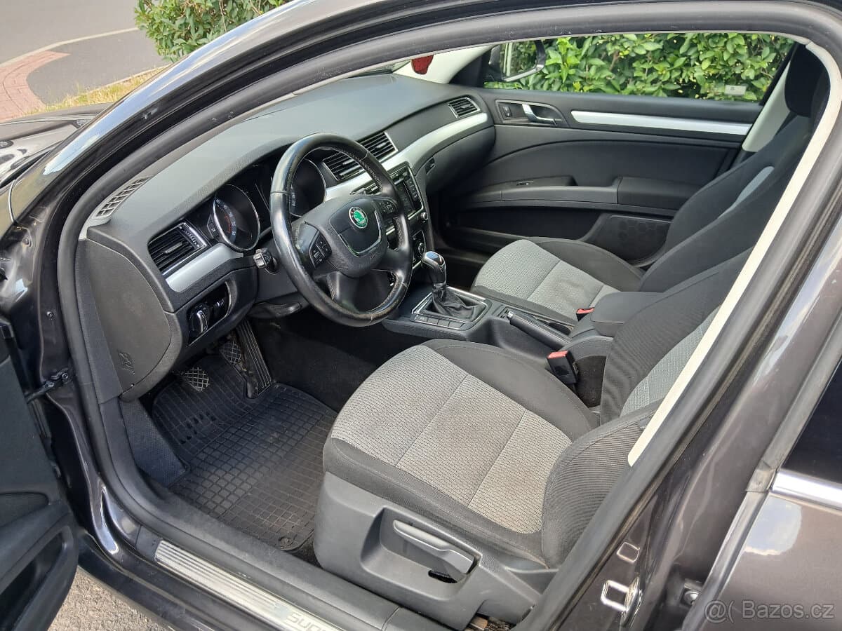 2011 Škoda SUPERB - 5