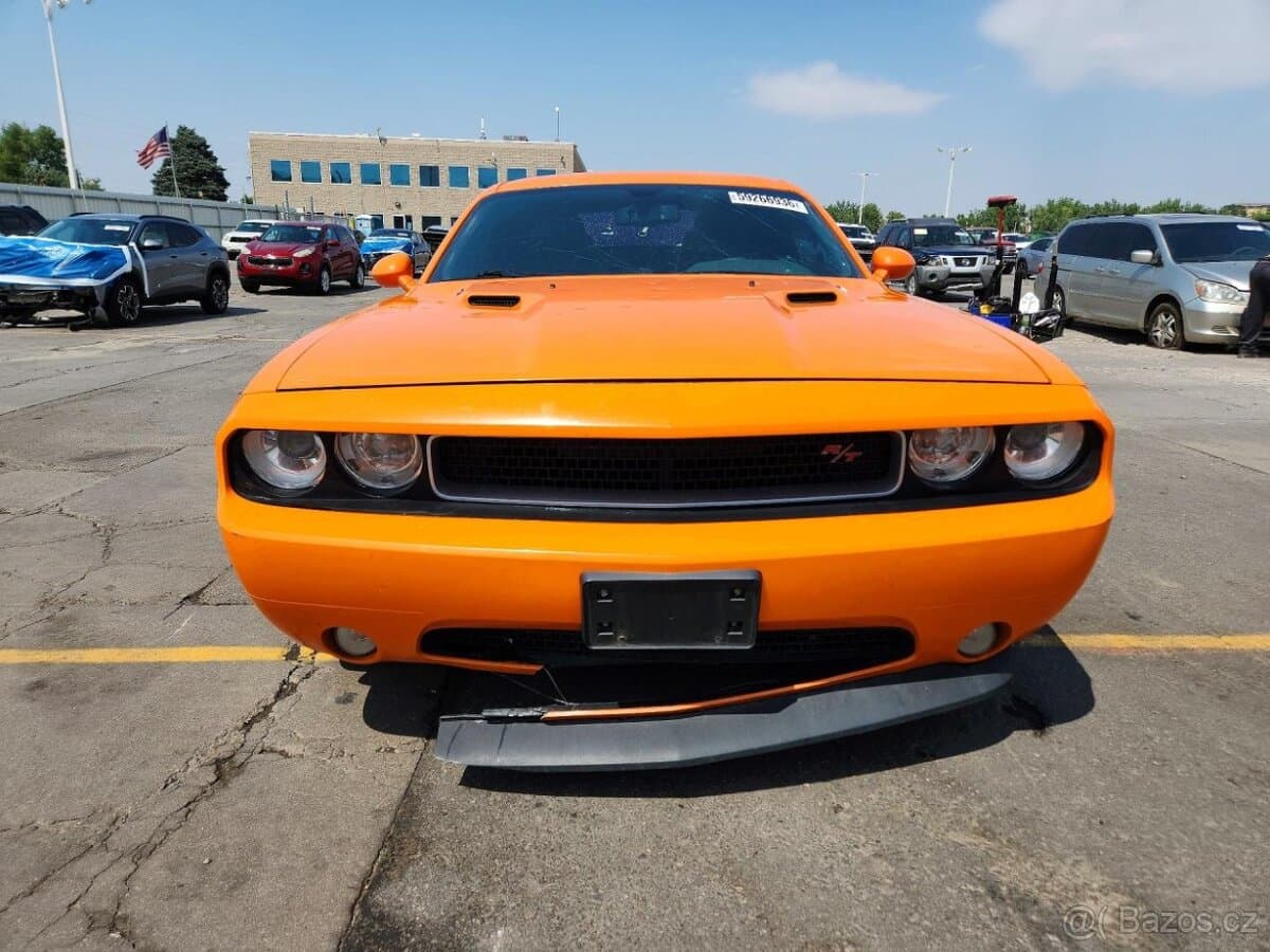2012 Dodge CHALLENGER - 5