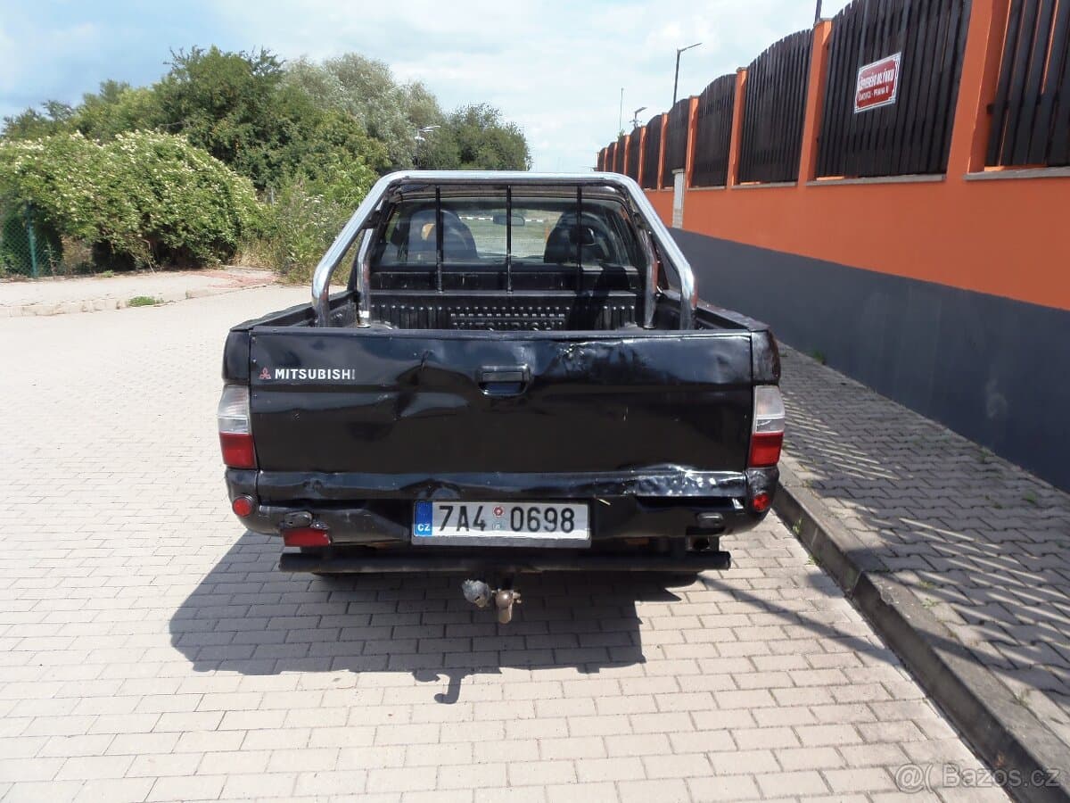 2002 Mitsubishi L200 - 5
