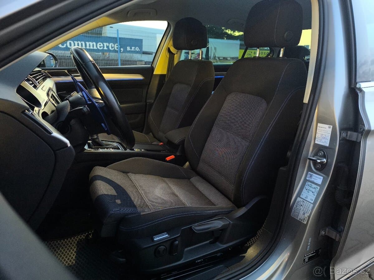 2016 Volkswagen PASSAT - 5