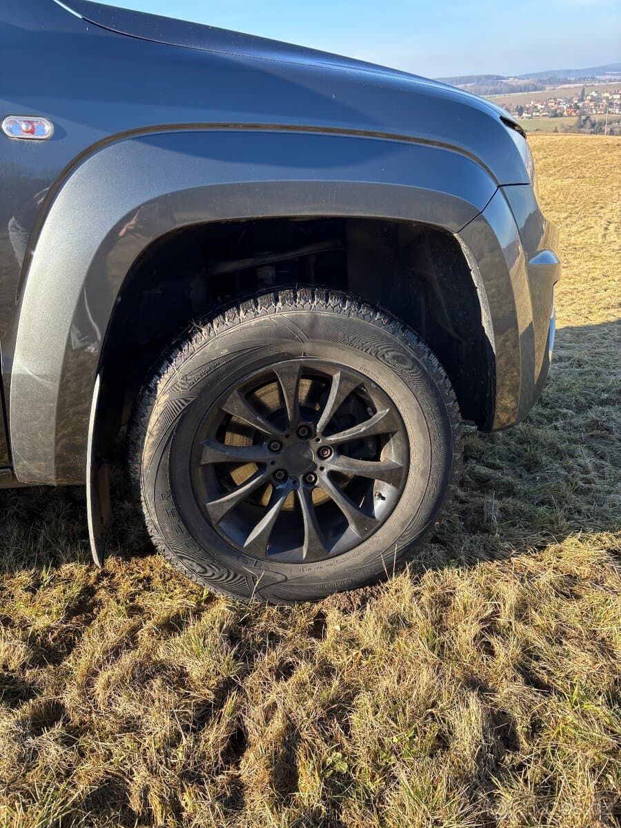 2020 Volkswagen AMAROK - 5