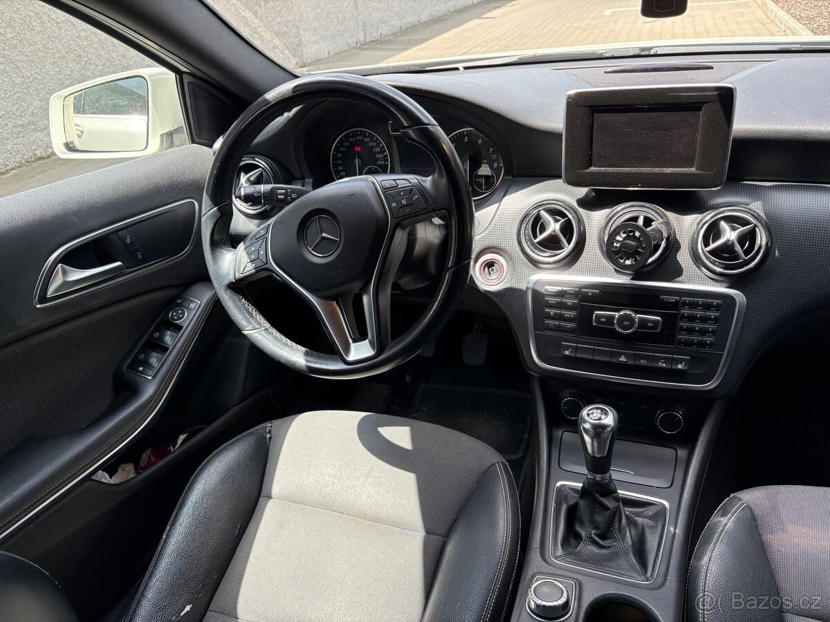 2012 Mercedes-Benz A-CLASS - 5