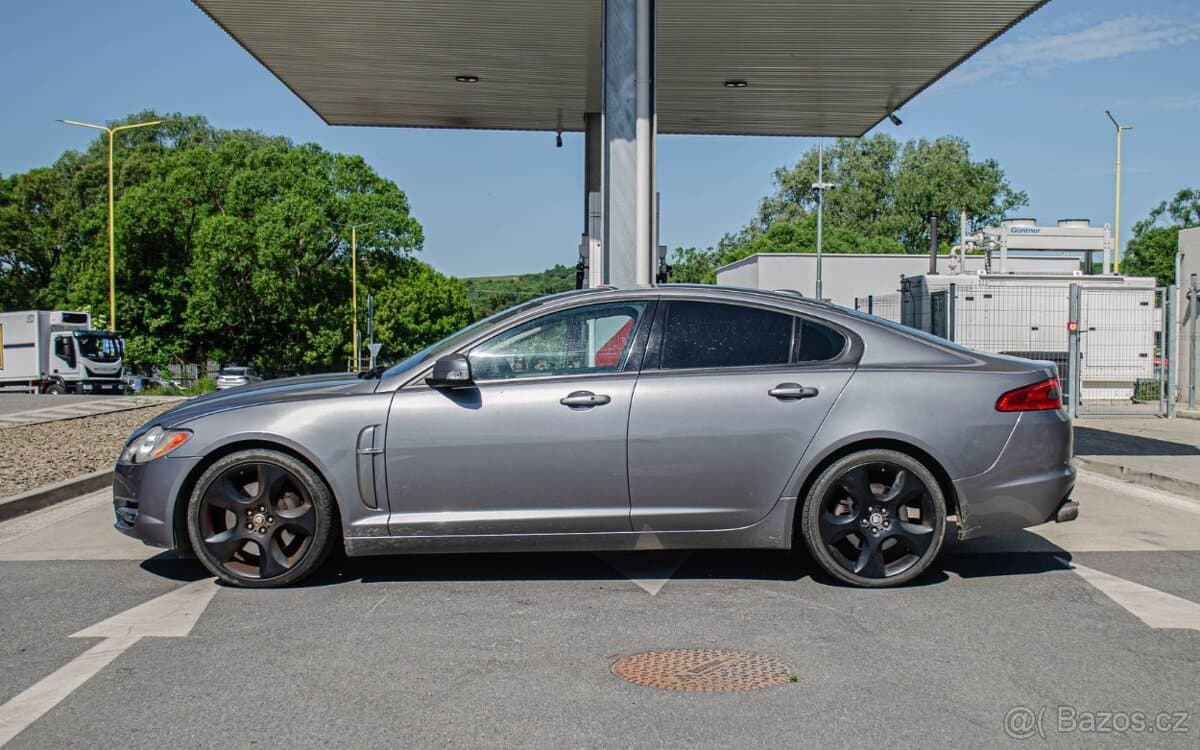 2008 Jaguar XF - 5