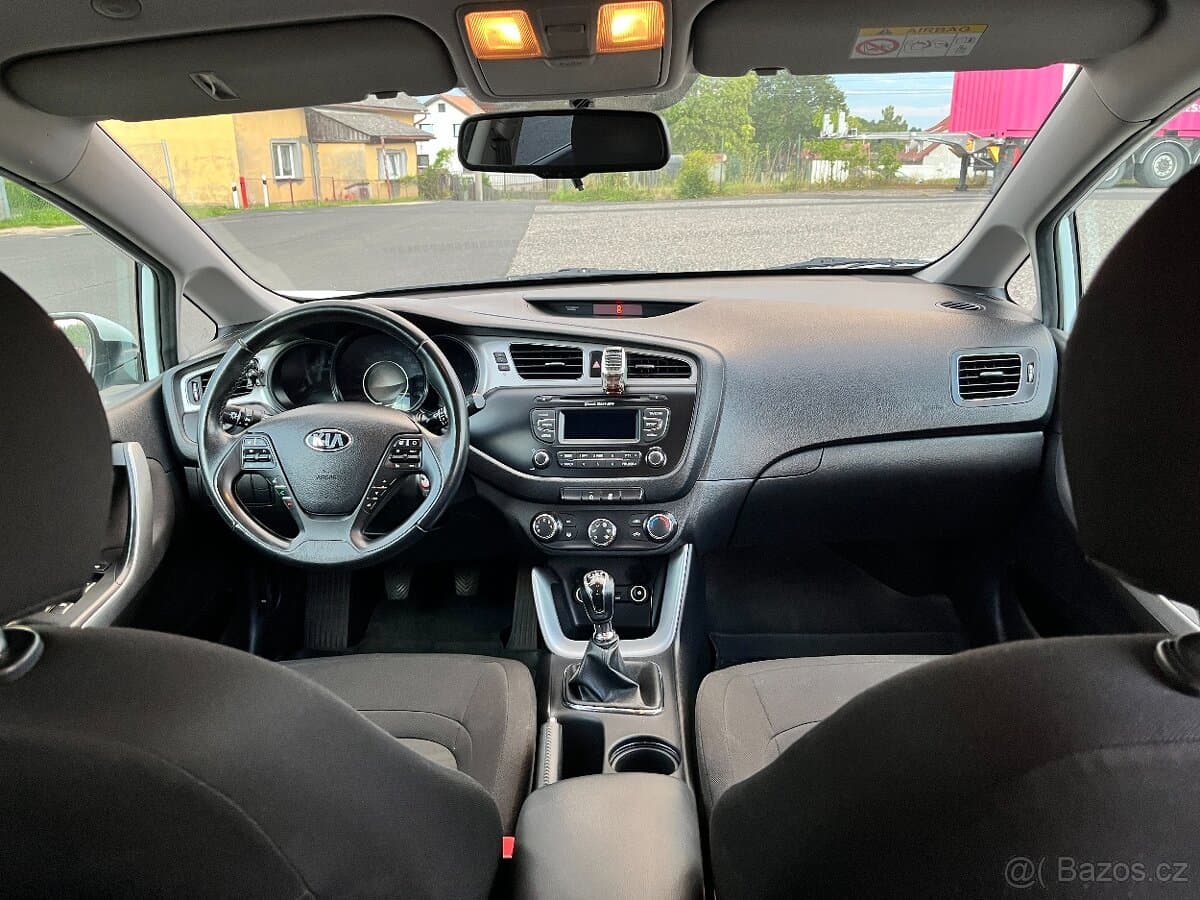 2015 Kia PROCEED - 5