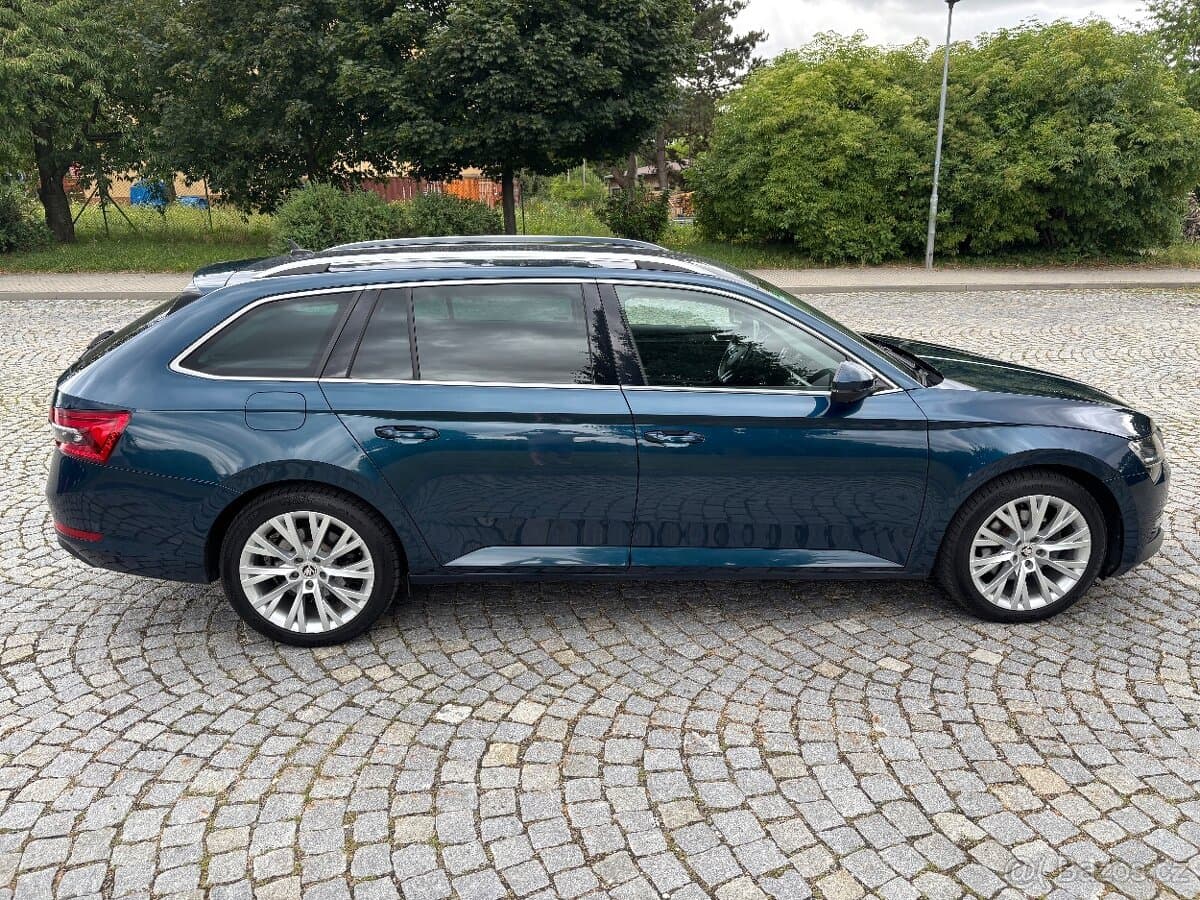 2023 Škoda SUPERB - 5