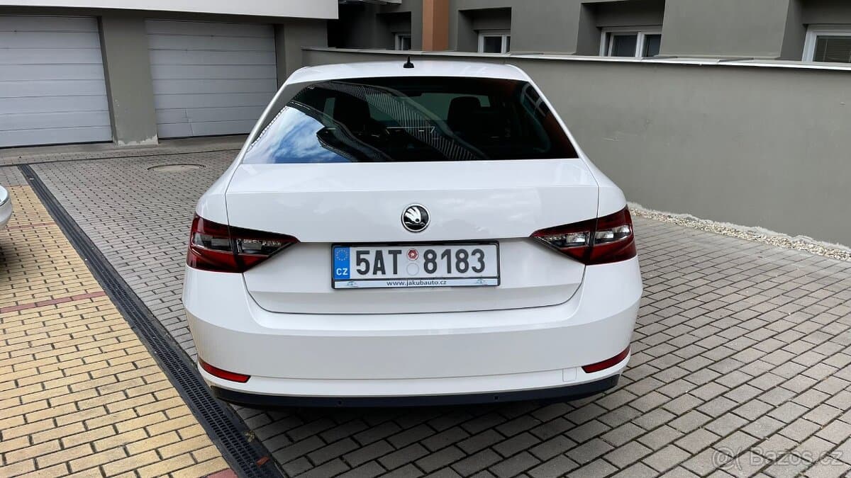 2016 Škoda SUPERB - 5