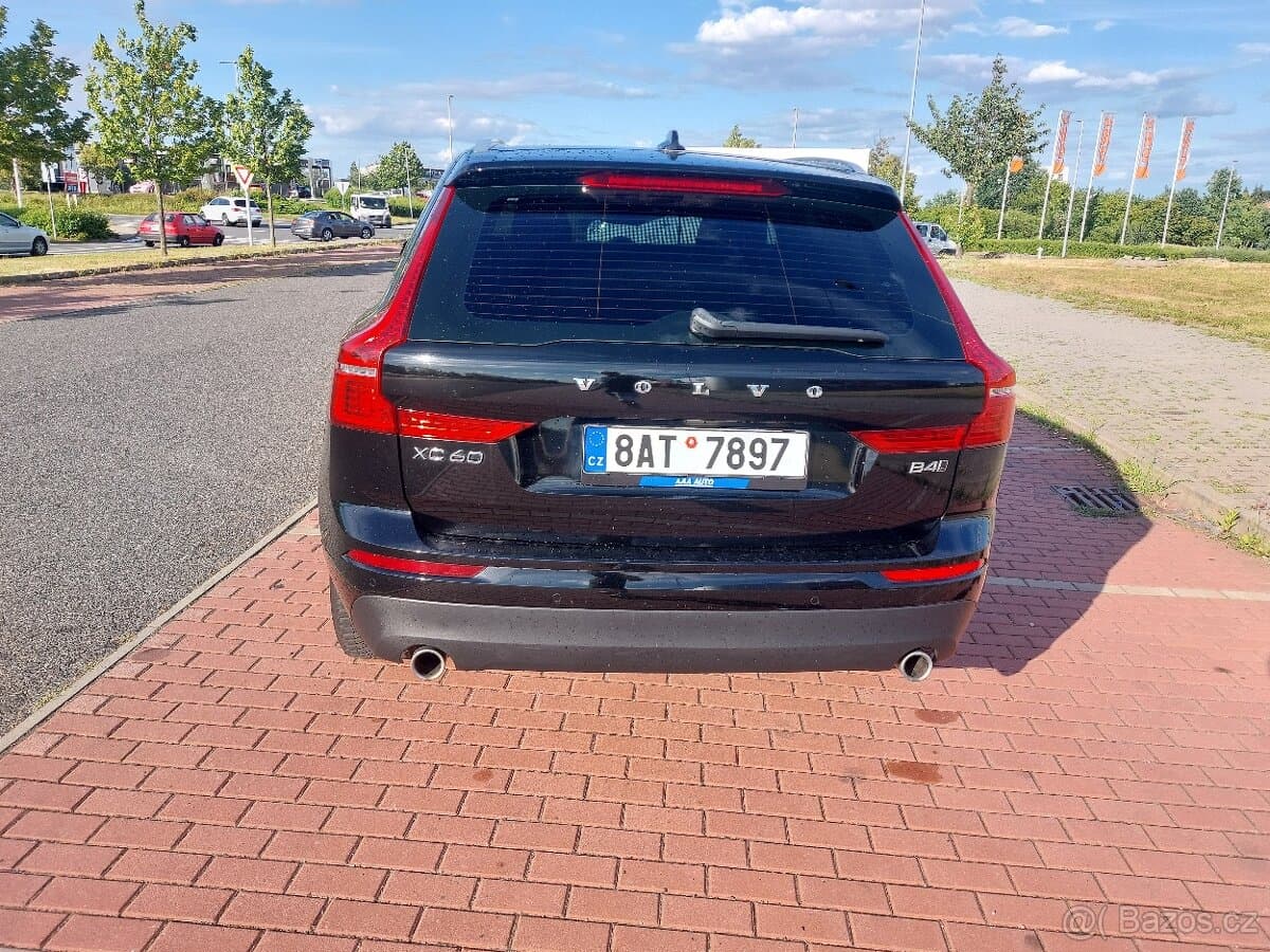 2021 Volvo XC60 - 5