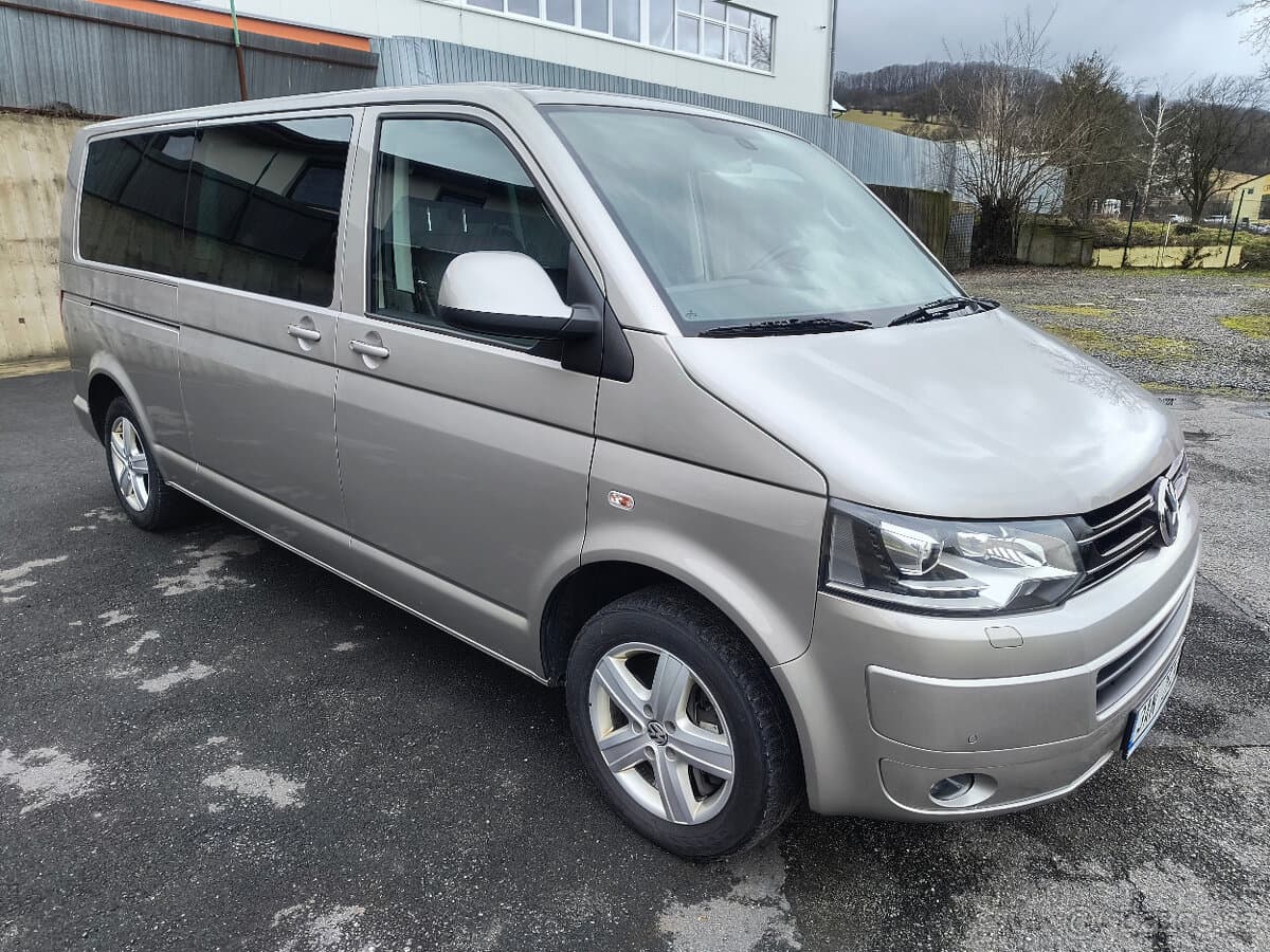 2013 Volkswagen MULTIVAN - 5