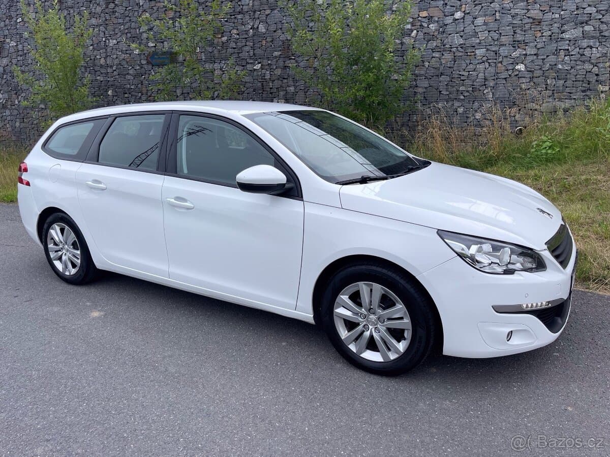 2016 Peugeot 308 - 5