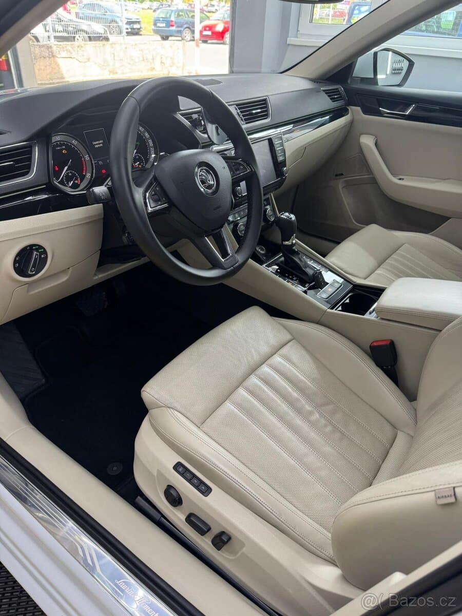 2016 Škoda SUPERB - 5