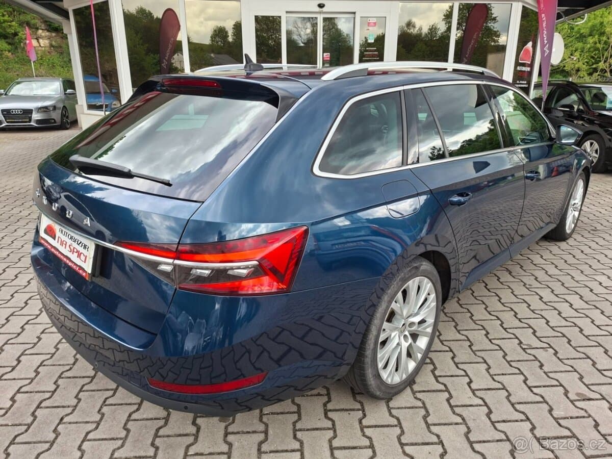 2019 Škoda SUPERB - 5