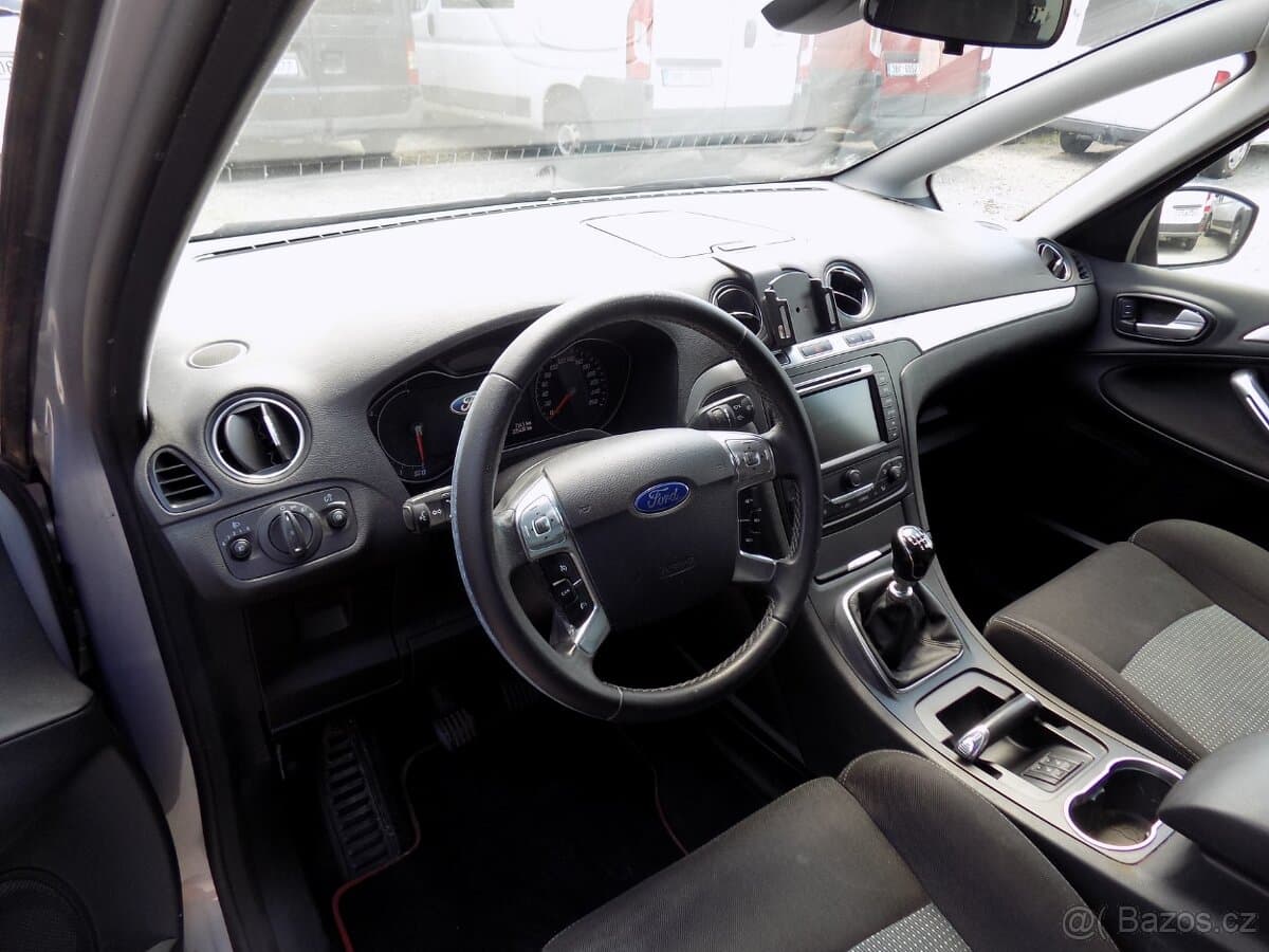 2014 Ford S-MAX - 5