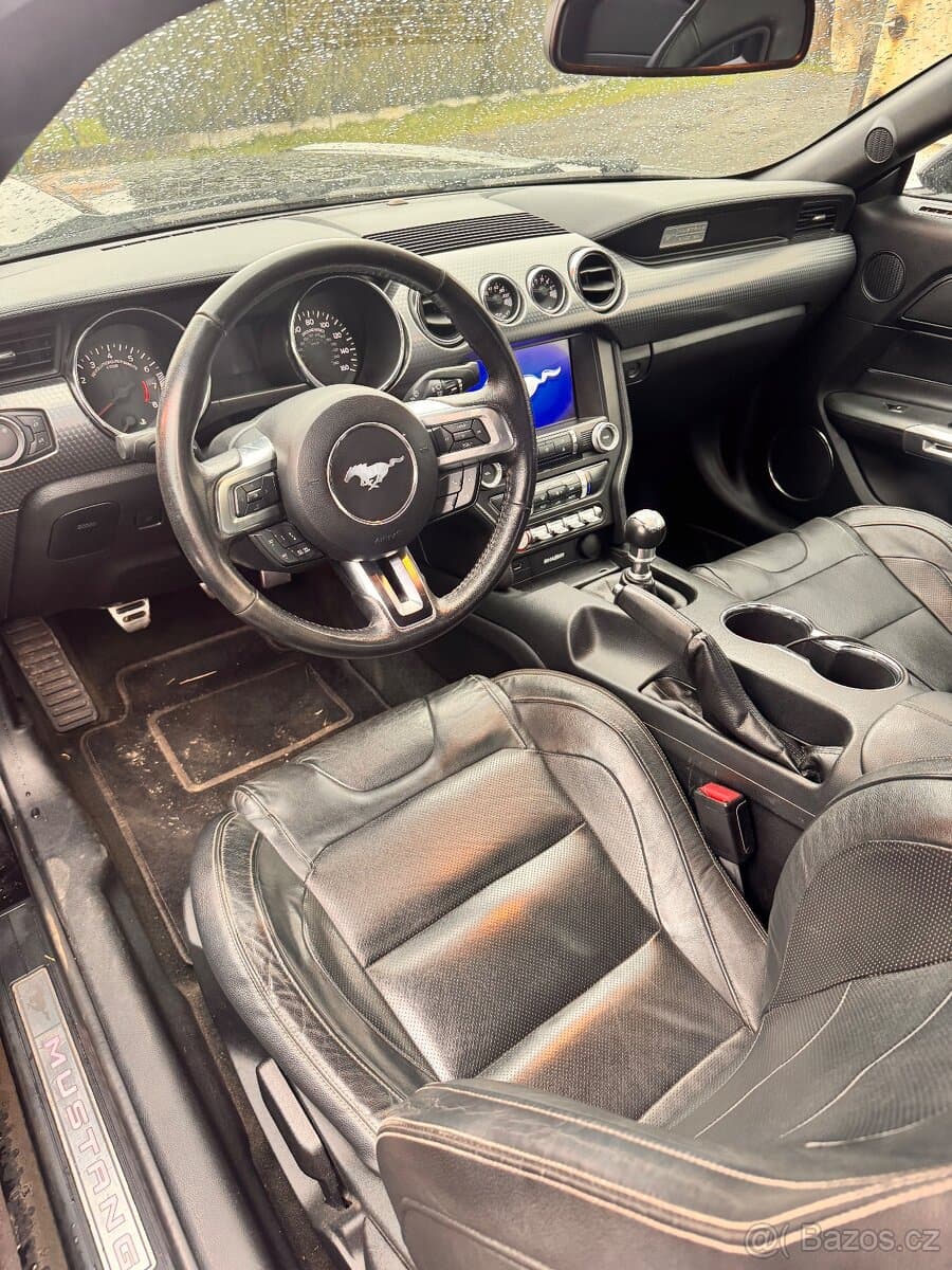 2016 Ford MUSTANG - 5