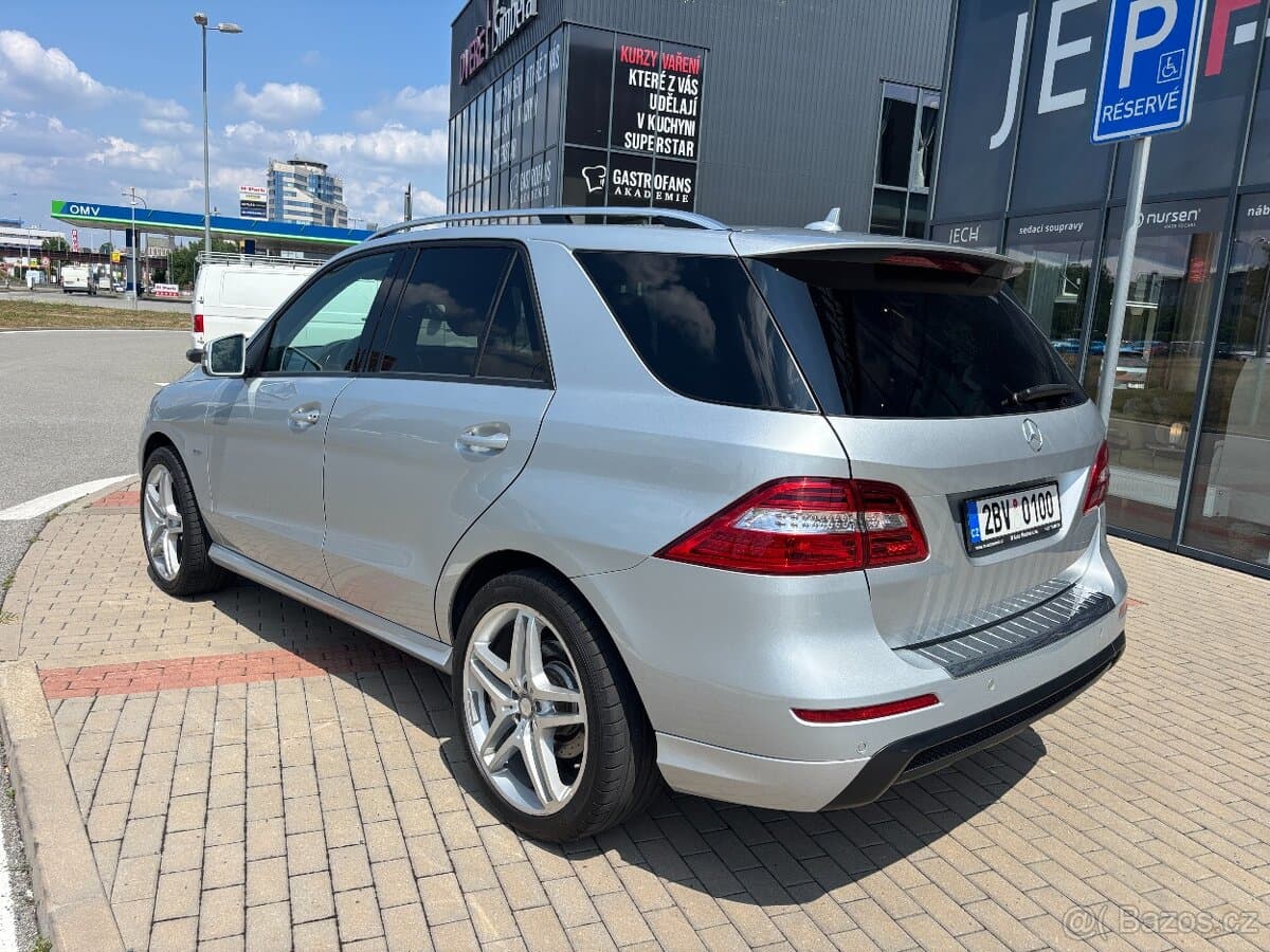 2012 Mercedes-Benz M-CLASS - 5