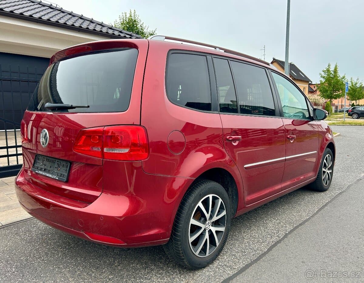 2010 Volkswagen TOURAN - 5