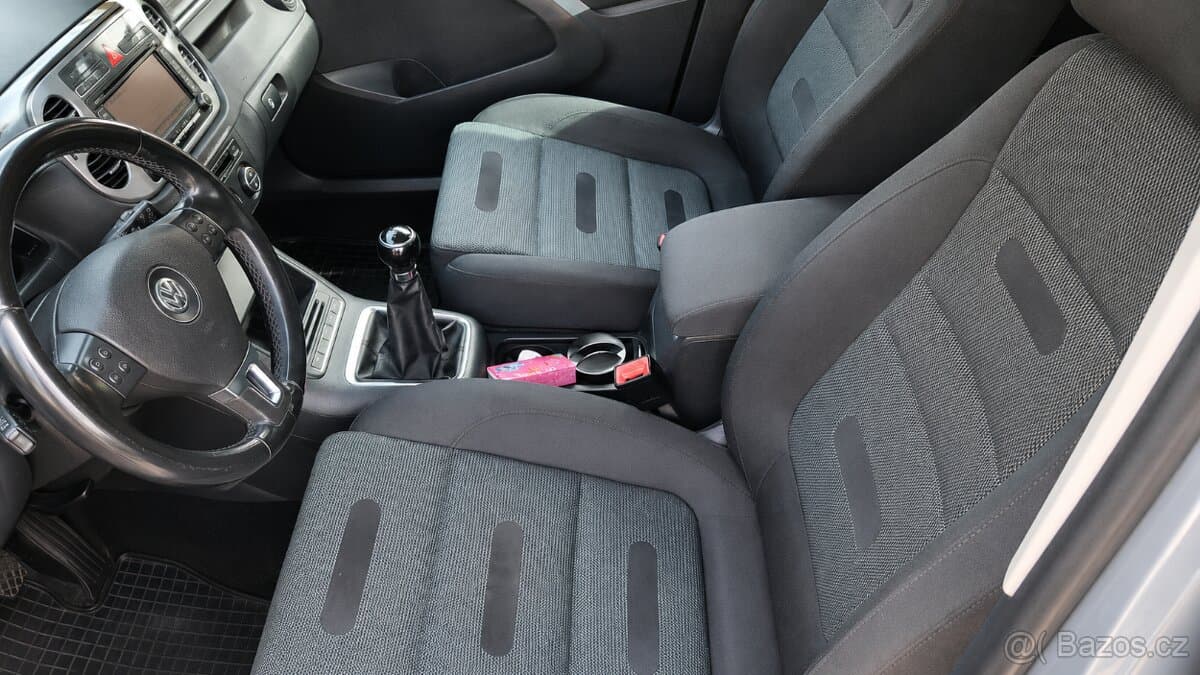 Volkswagen TIGUAN - 5