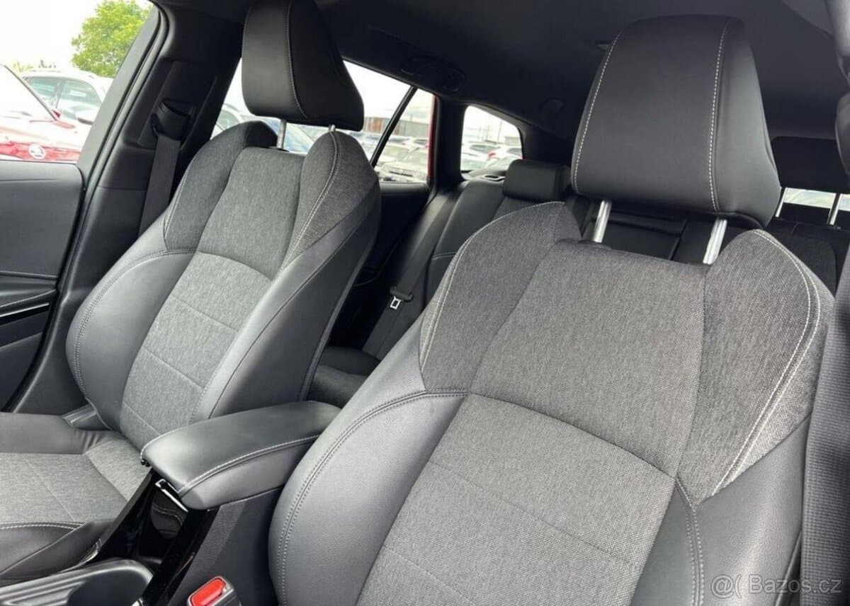 2023 Toyota COROLLA - 5
