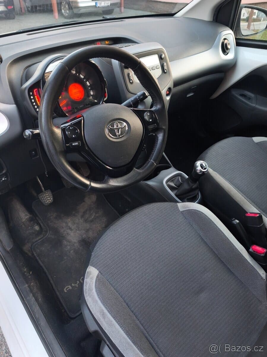 2021 Toyota AYGO - 5