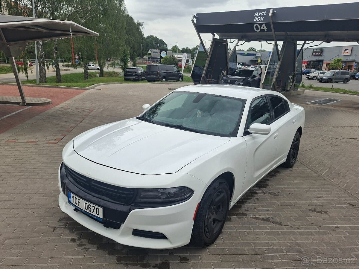 2016 Dodge CHARGER - 5