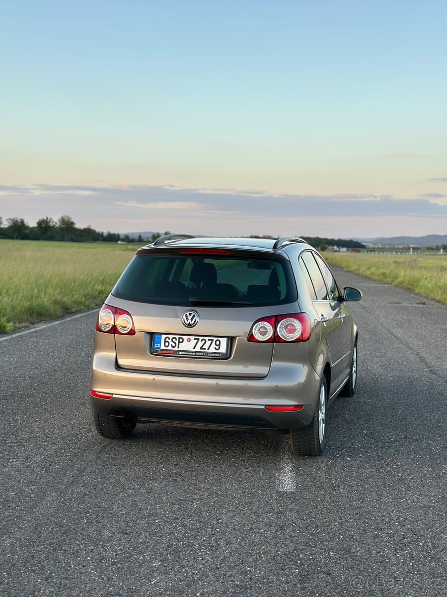 2011 Volkswagen GOLF - 5