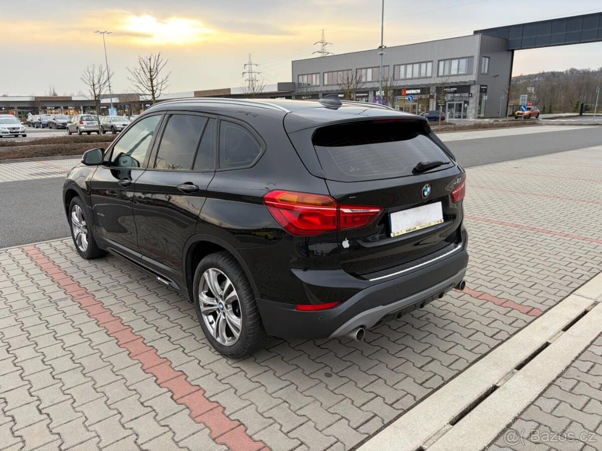 2015 BMW X1 - 5